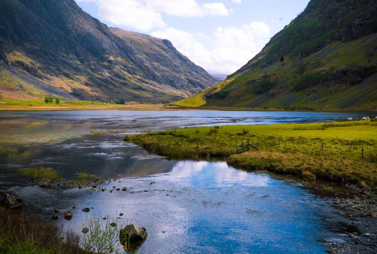 5 date-led retreats/events